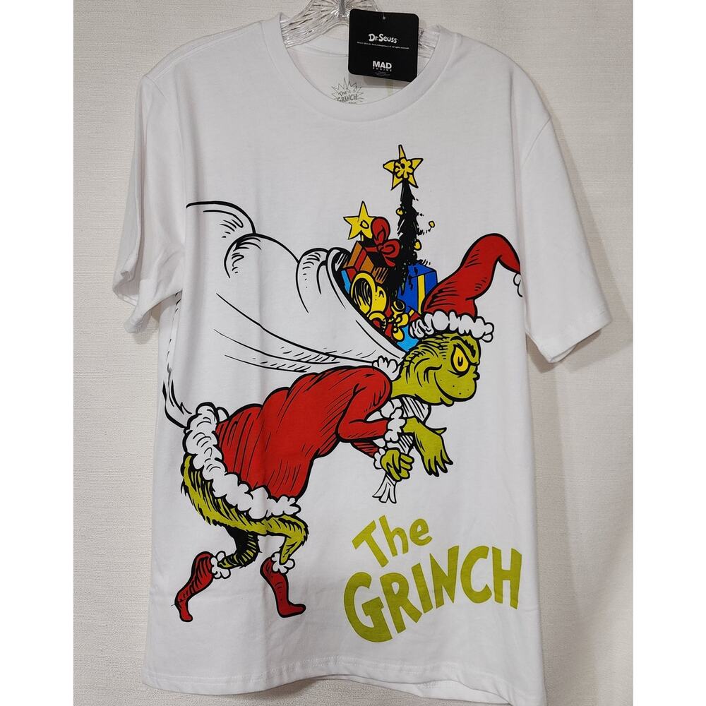 The Grinch graphic shirt men's Medium